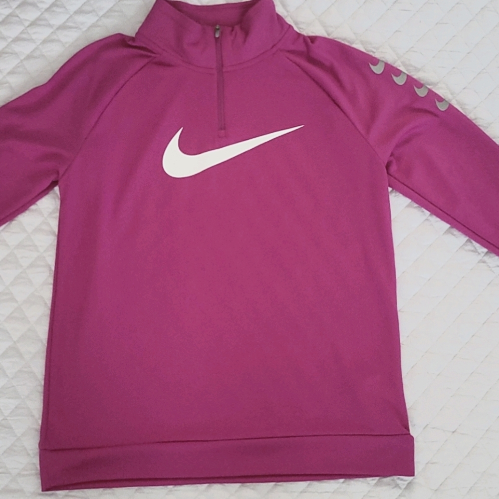 Nike Top Dri- Fit